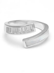 Two Stack Band Ring. - Image 3